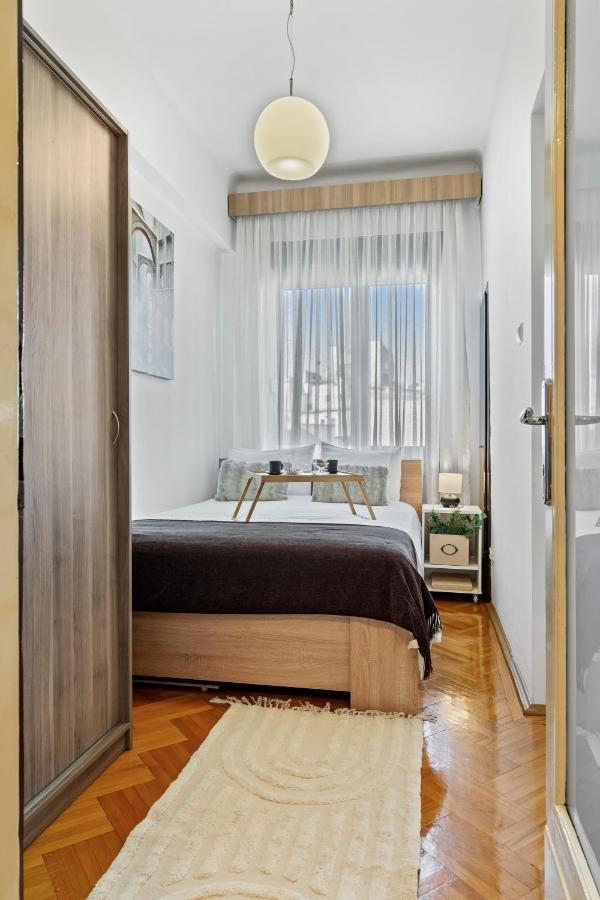 City Vibes Apartment Bucharest Exterior photo